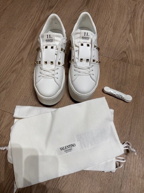 Valentino Studded Platform sneakers 38 | Designer Consigner Valentino Studded Platform sneakers 38 | Designer Consigner