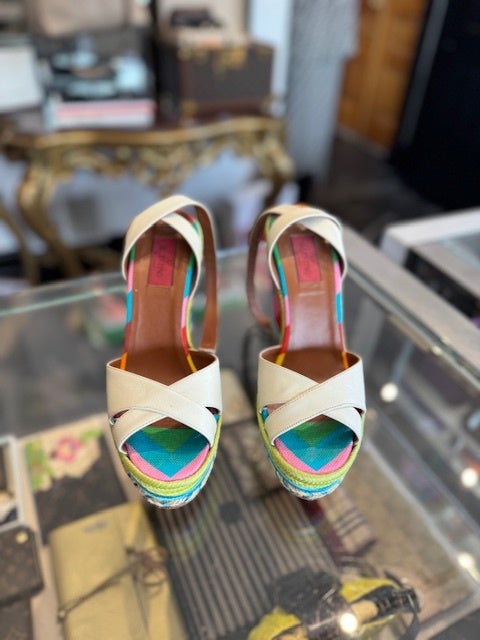 Valentino Wedge 37.5 | Designer Consigner